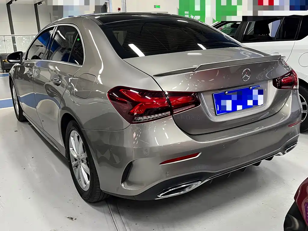 MERCEDES-BENZ A CLASS