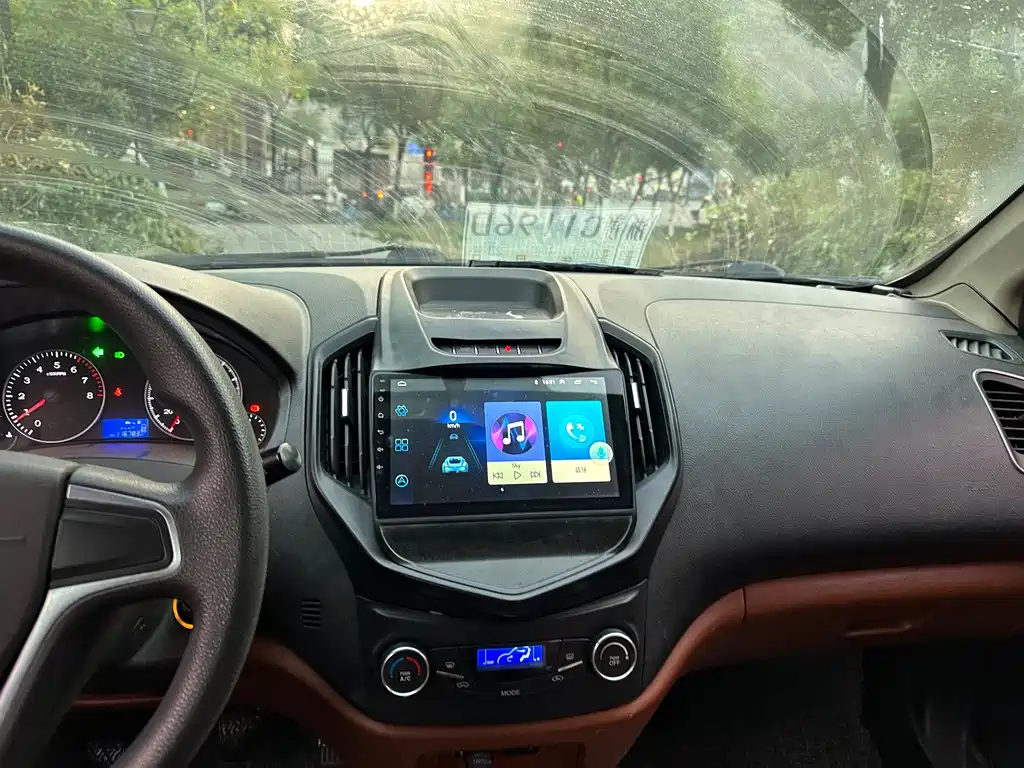 GEELY AUTOMOBILE KING KONG