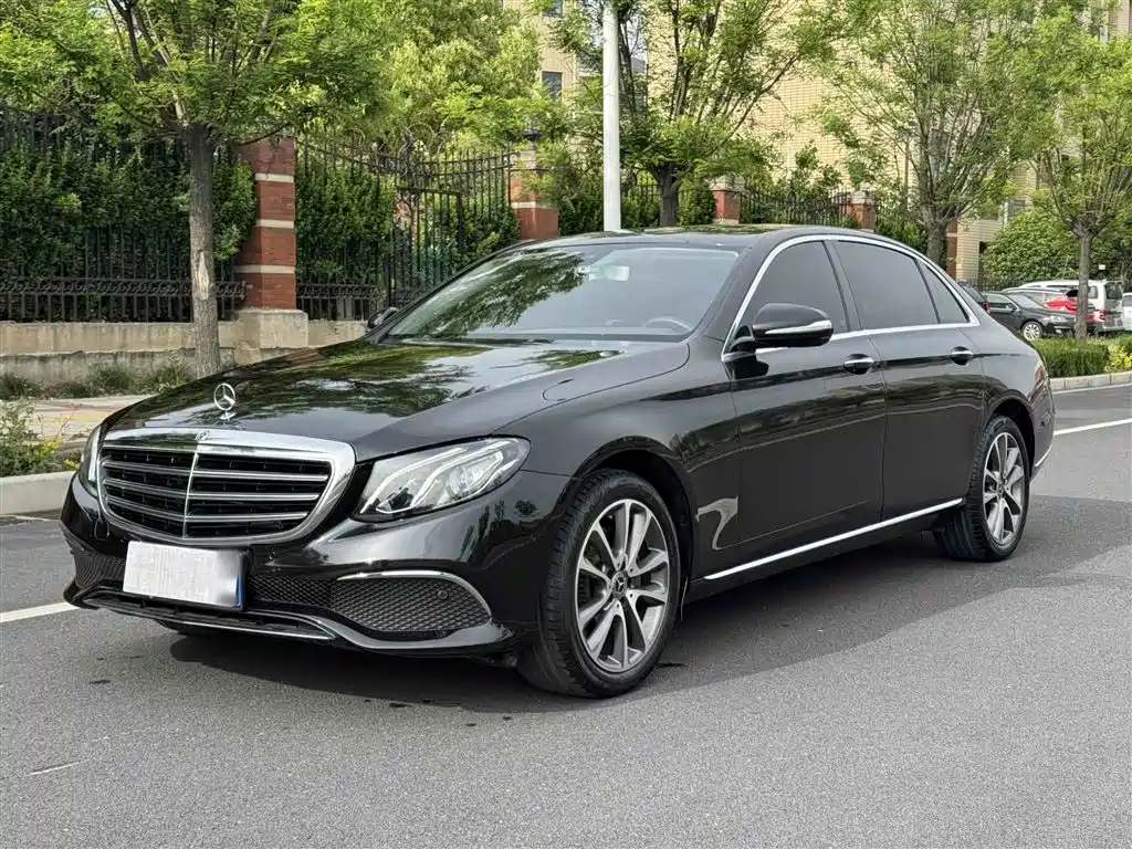 Mercedes-Benz E-Class 2018