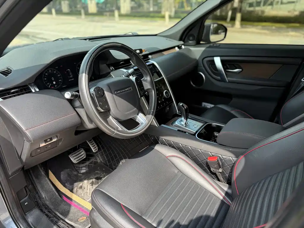 LAND ROVER DISCOVER SPORTS