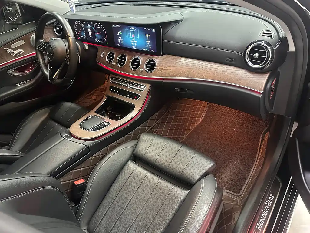 Mercedes-Benz E-Class — миниатюра 8