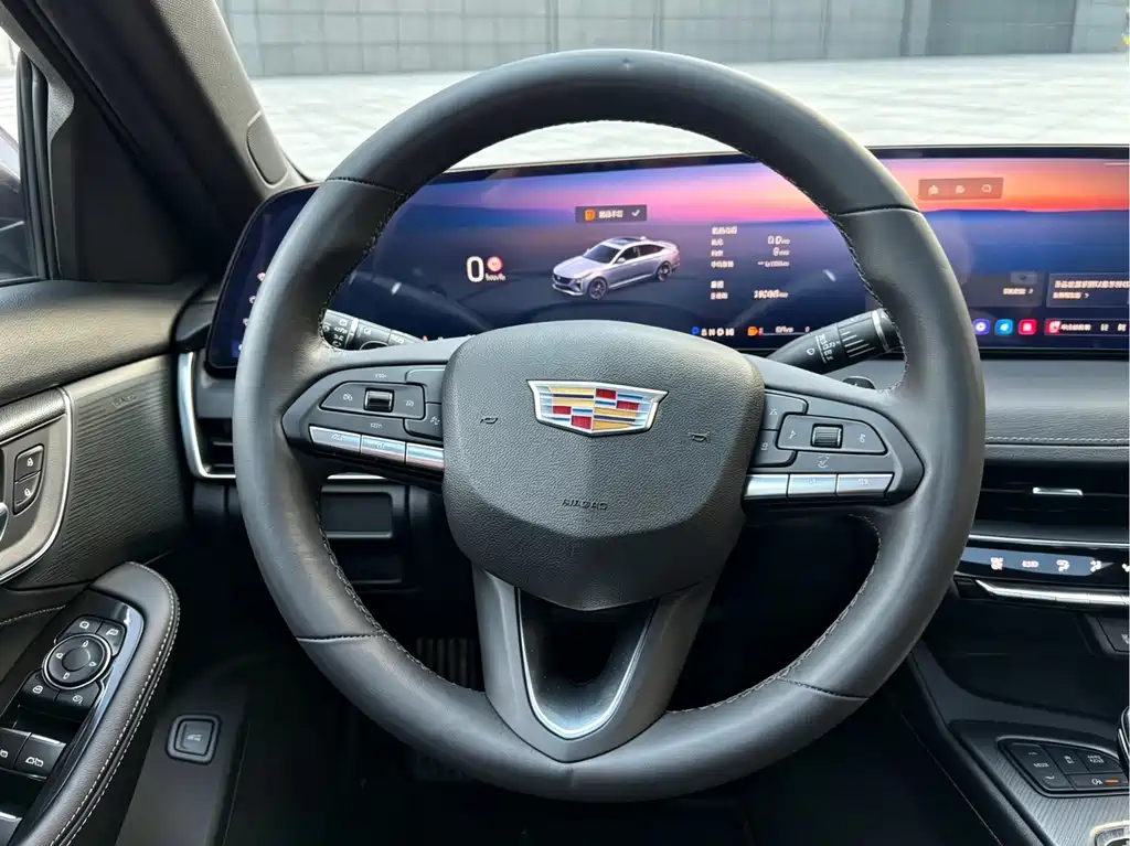 Cadillac CT5 — миниатюра 6