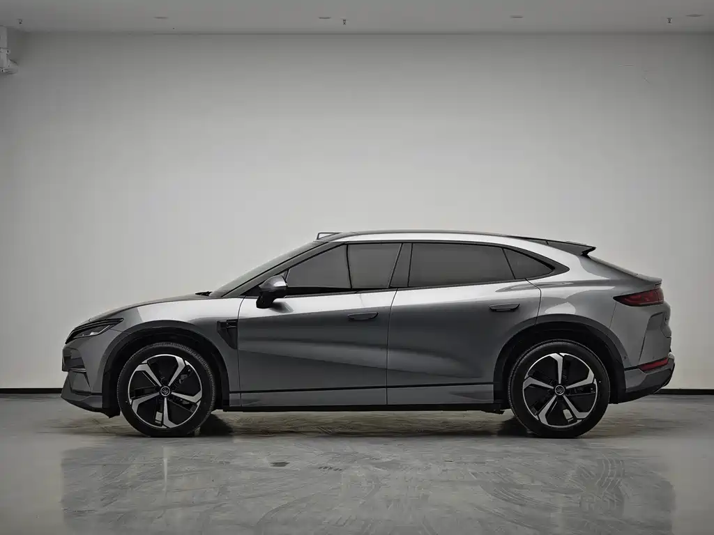 BYD SONG L EV