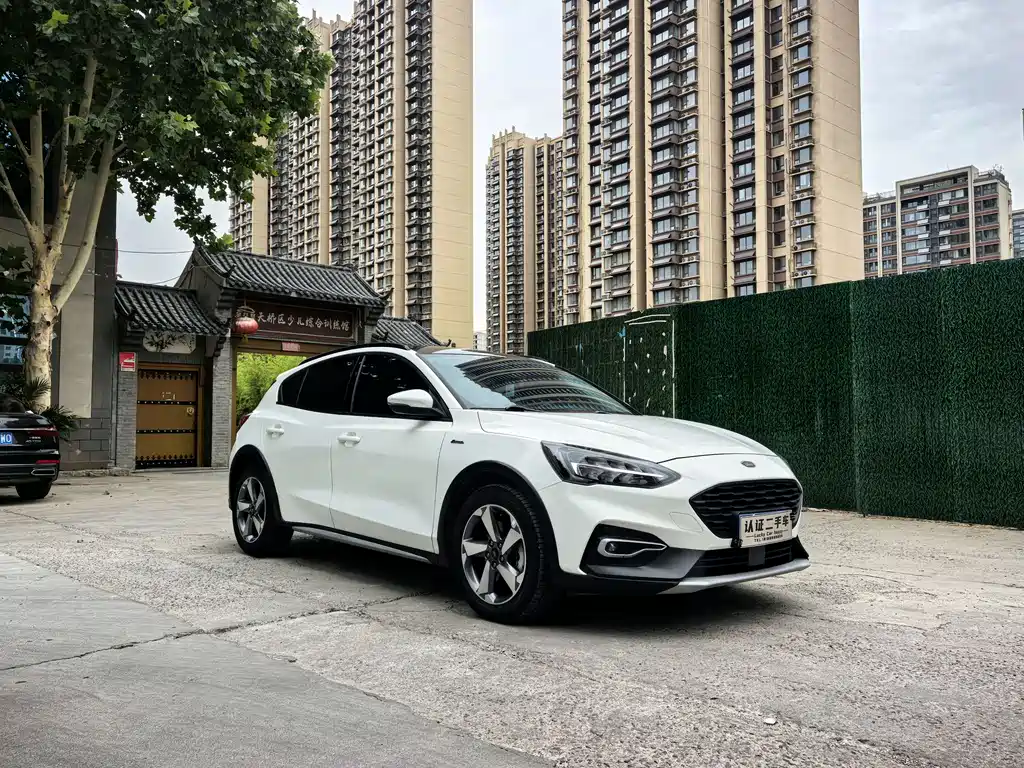 Ford Active 2021 EcoBoost 180 AT