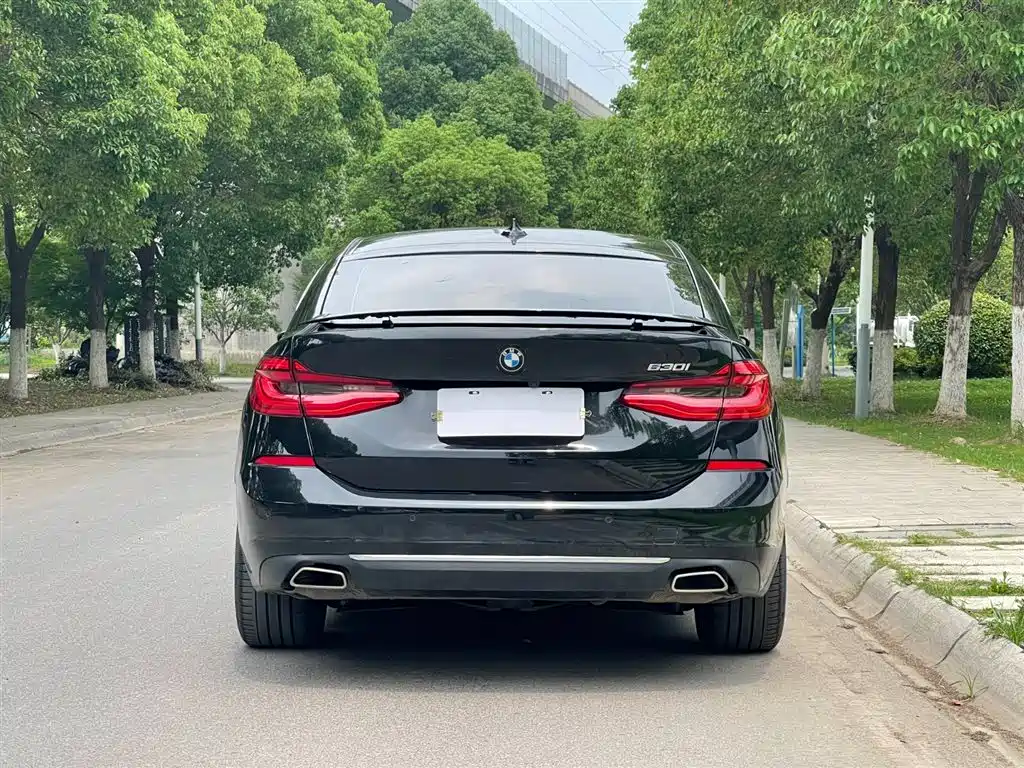 BMW 6 GT 2022 630i Luxury