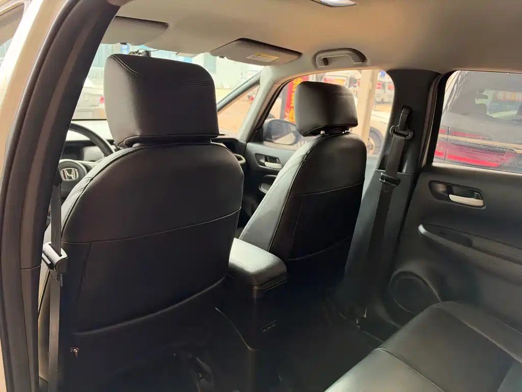Honda Fit — миниатюра 18