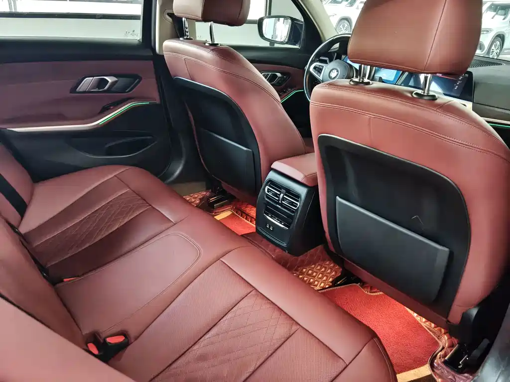 BMW 3 Series — миниатюра 5