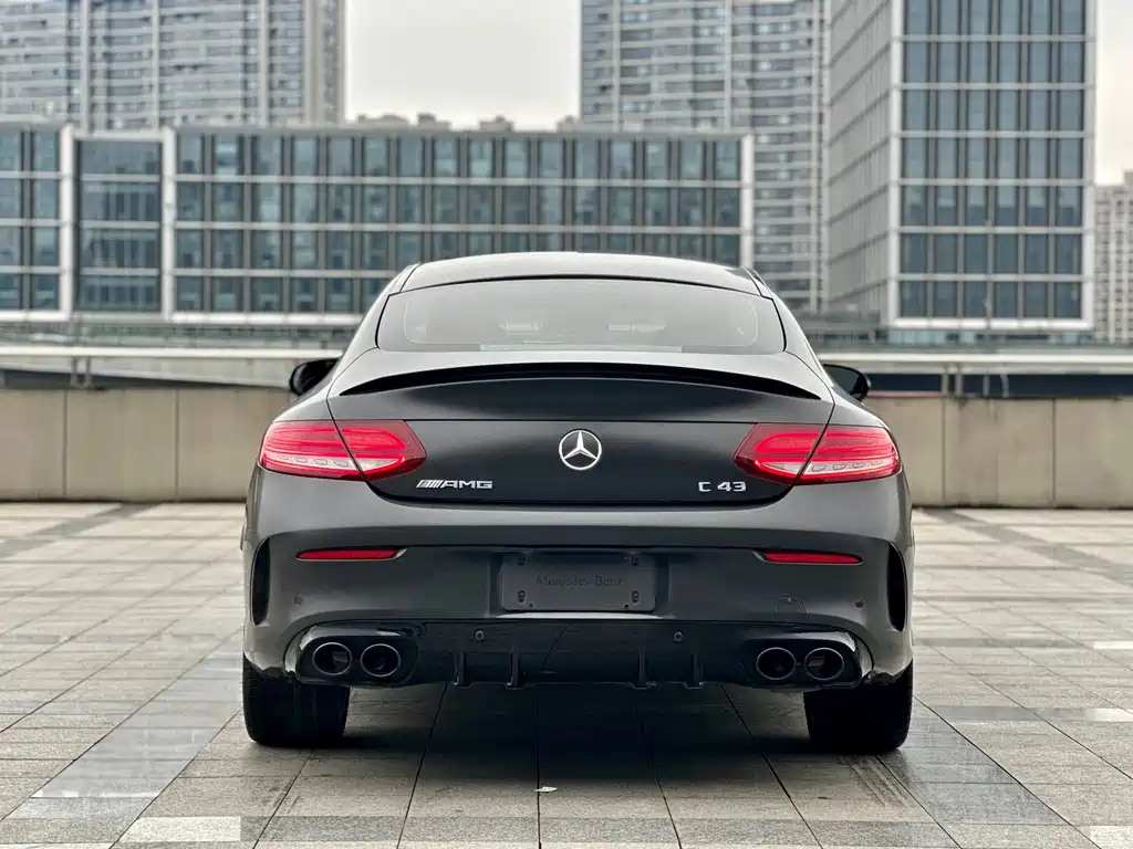 MERCEDES-BENZ C CLASS AMG