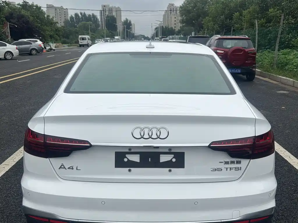 Audi A4L 2022 35 TFSI Fashion