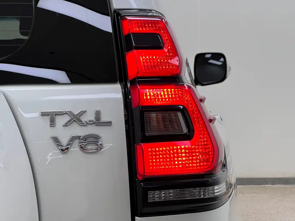 Toyota Land Cruiser Prado 2019 3.5L AT TX-L Premium