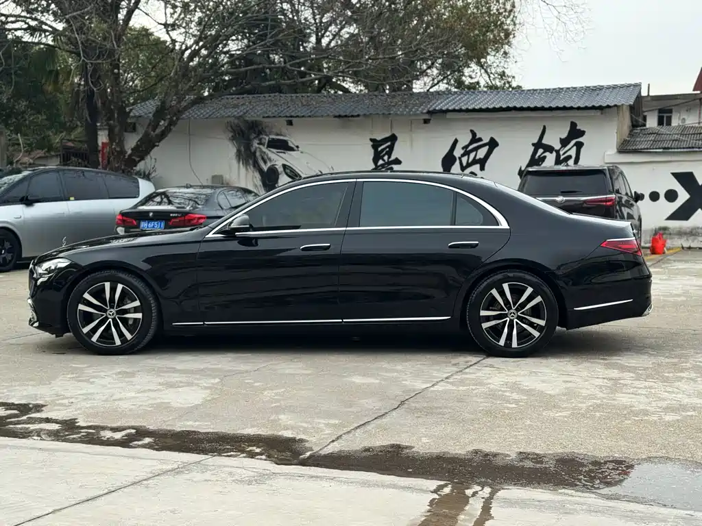 MERCEDES-BENZ S CLASS