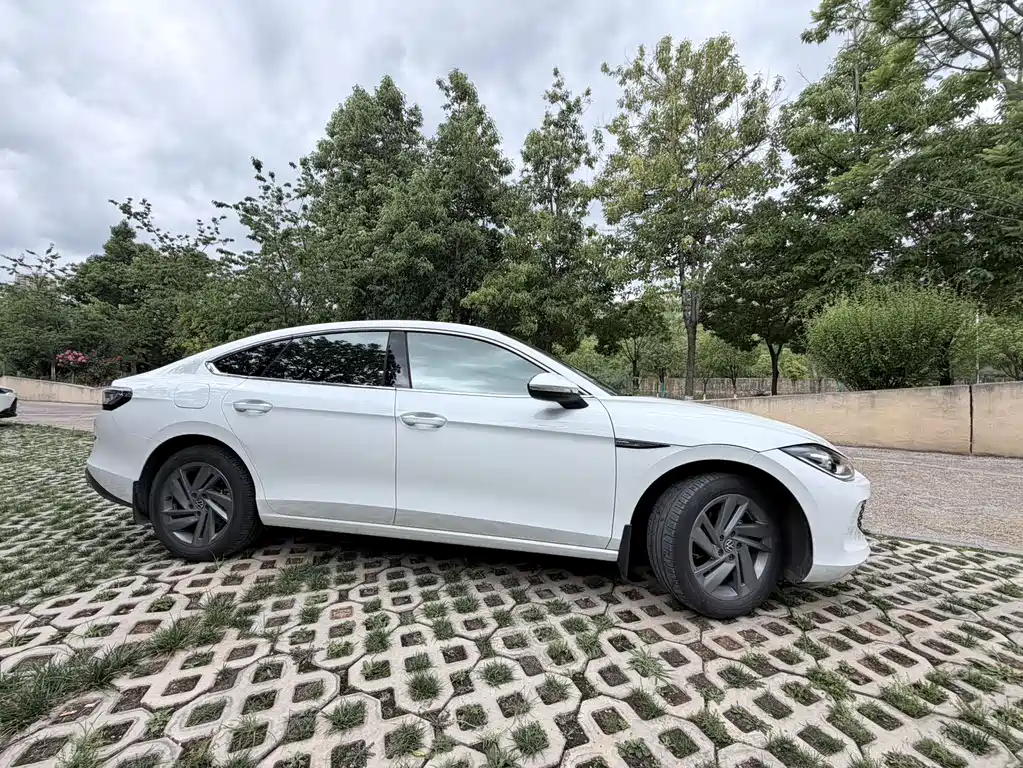 Volkswagen Lamando 2023 L 280TSI DSG