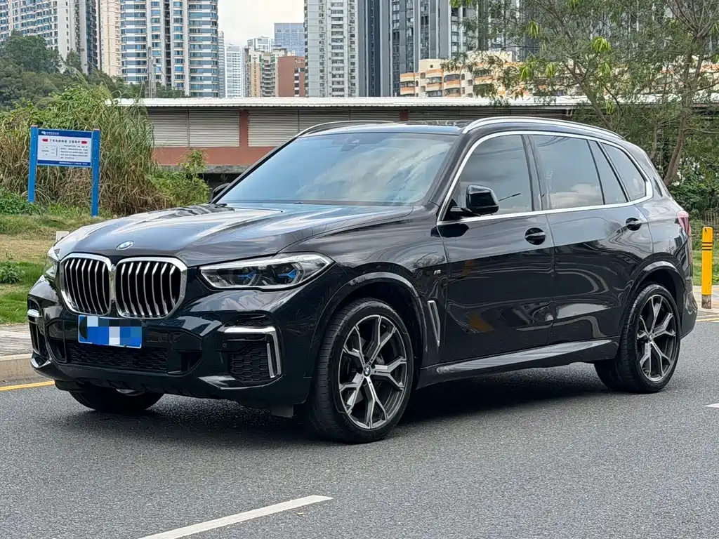 BMW X5 2023