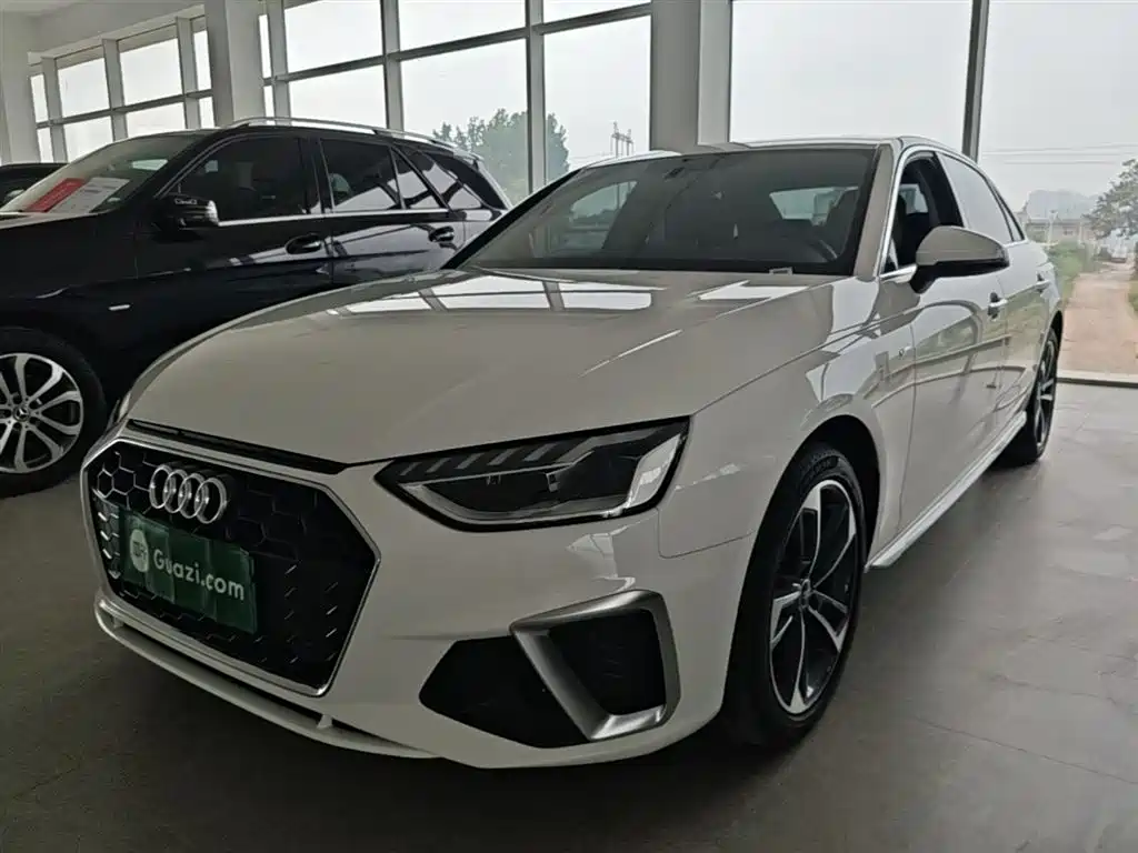 Audi A4L 2023