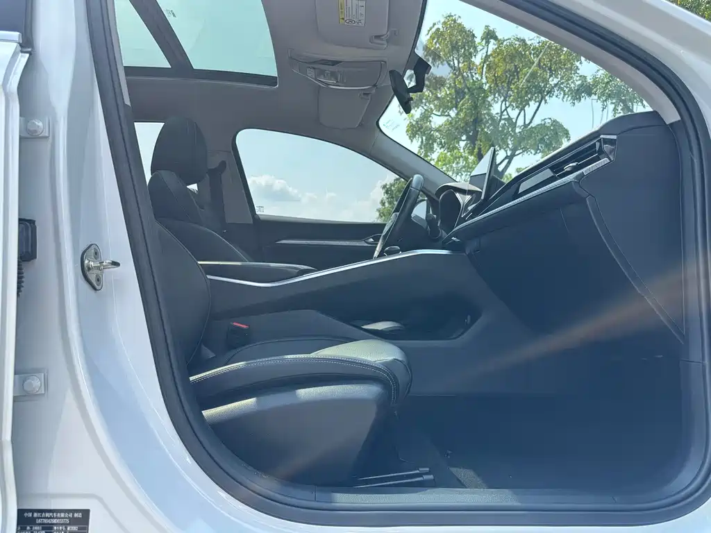 Geely Preface 2021 2.0TD Luxury