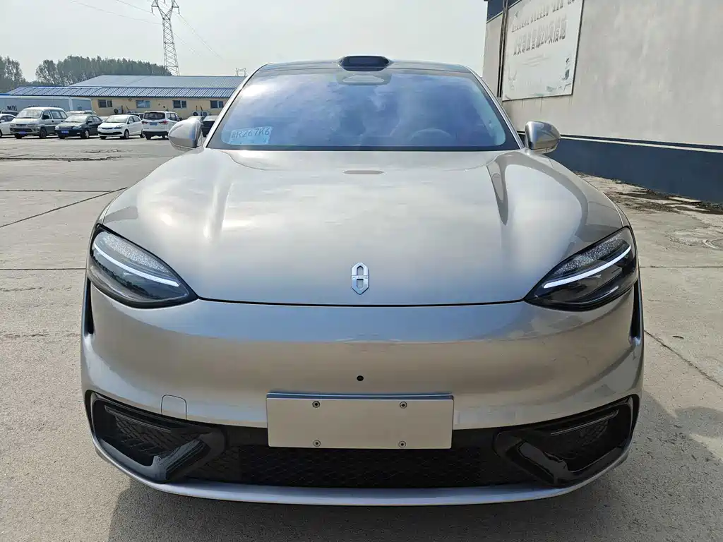 AITO AITO M6 — миниатюра 2