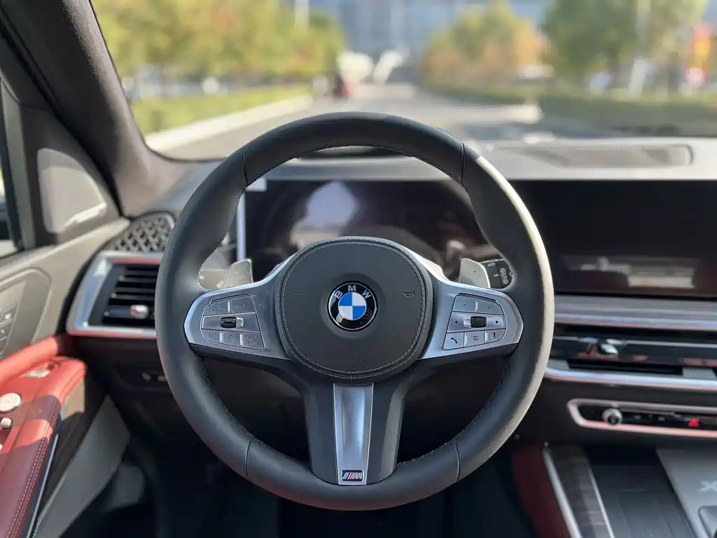 BMW X5 2023 xDrive 40Li M Sport