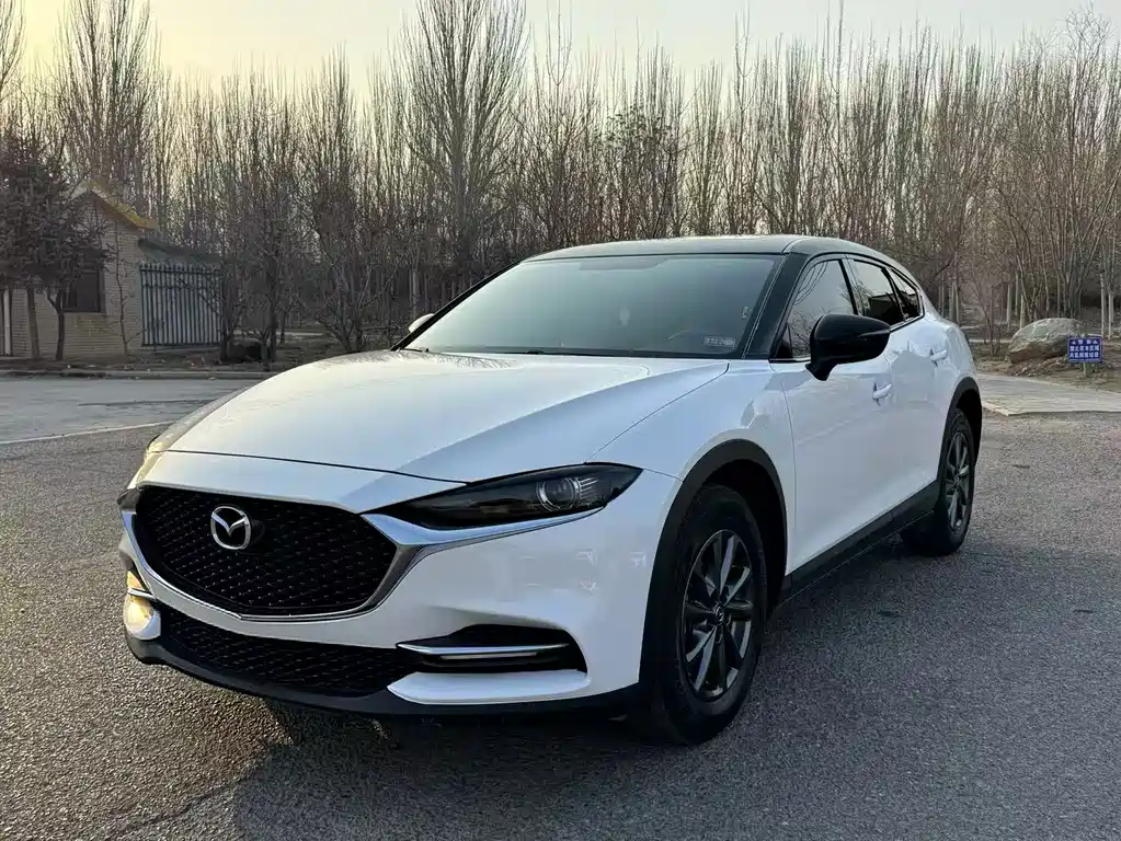 MAZDA CX 4
