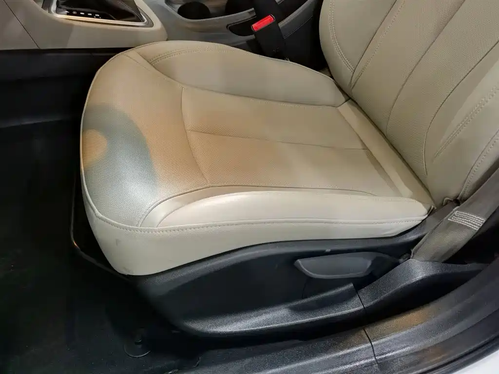 Buick Excelle — фотографии объявления, Фото 20