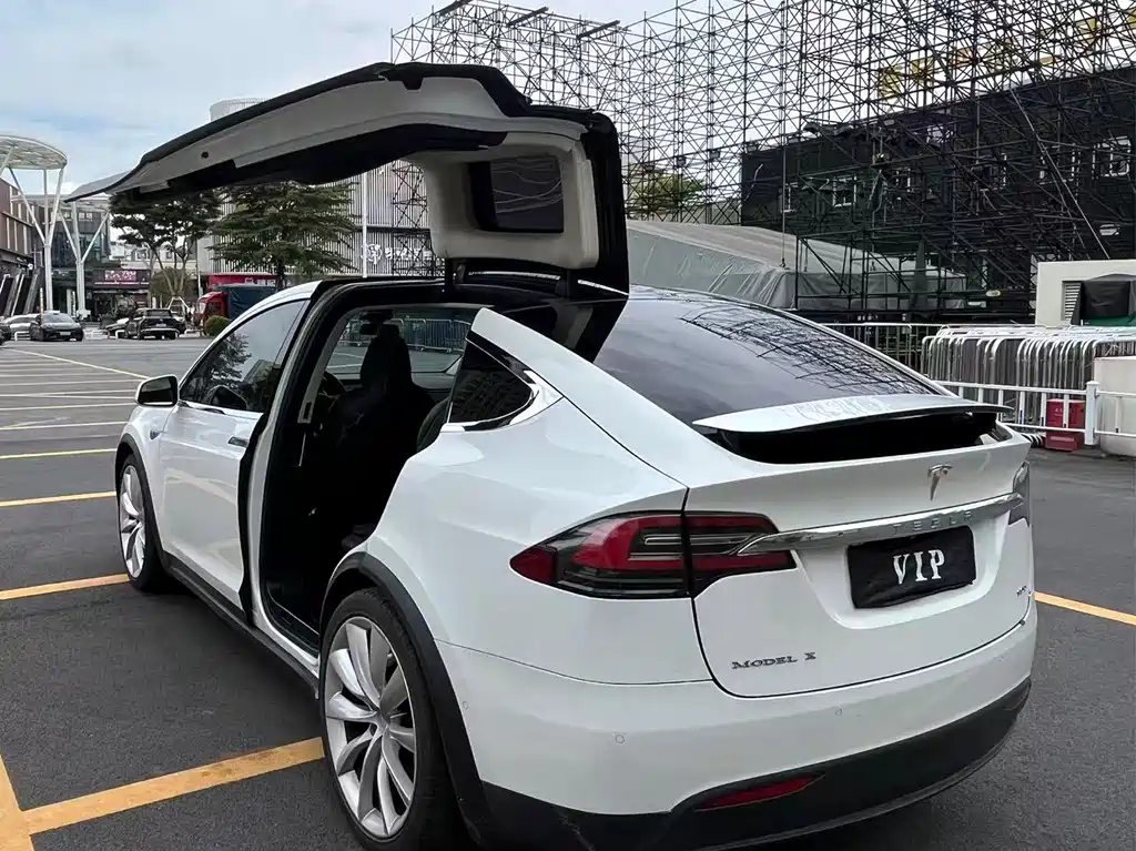 Tesla Model X 2016 Model X 90D