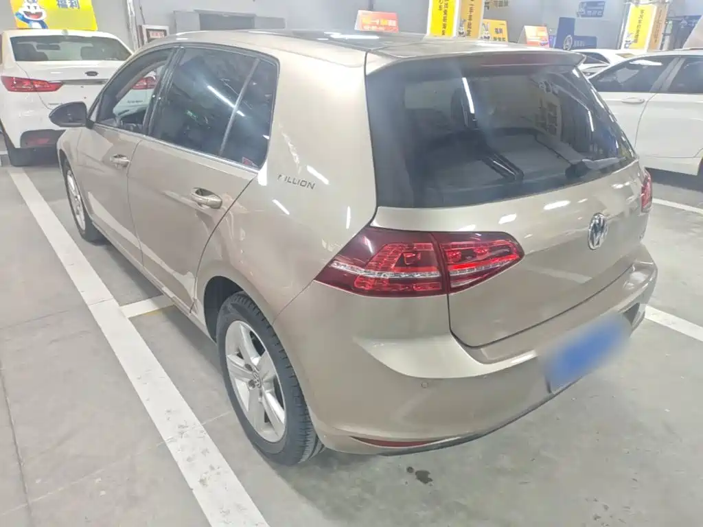 Volkswagen Golf — миниатюра 5