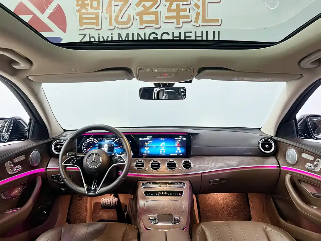 MERCEDES-BENZ E CLASS