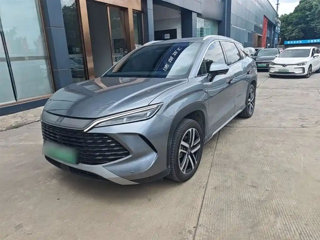 Byd L DM-i 2025