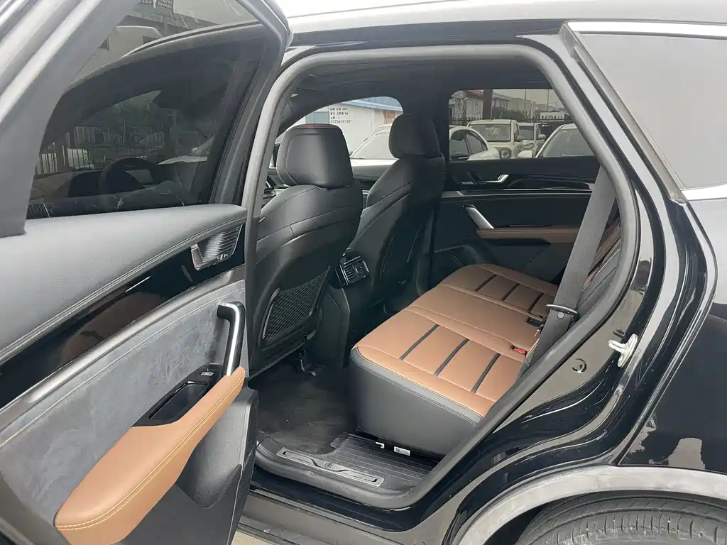 BYD Tang 2021 DM 2.0T Luxury