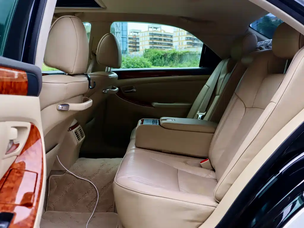 Toyota Crown 2009 2.5L Royal