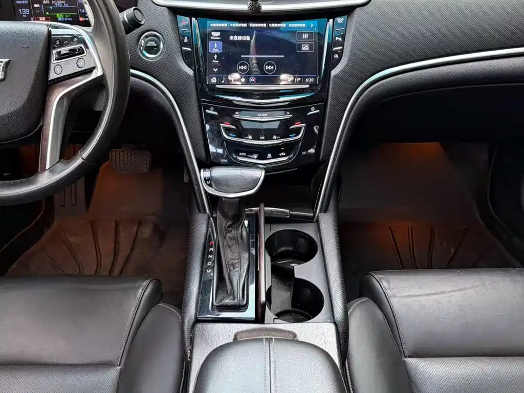 Cadillac XTS 2018 28T Elite