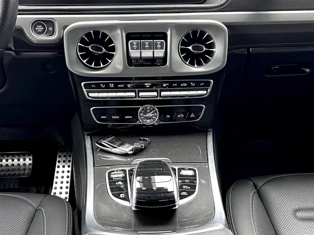 MERCEDES-BENZ G CLASS