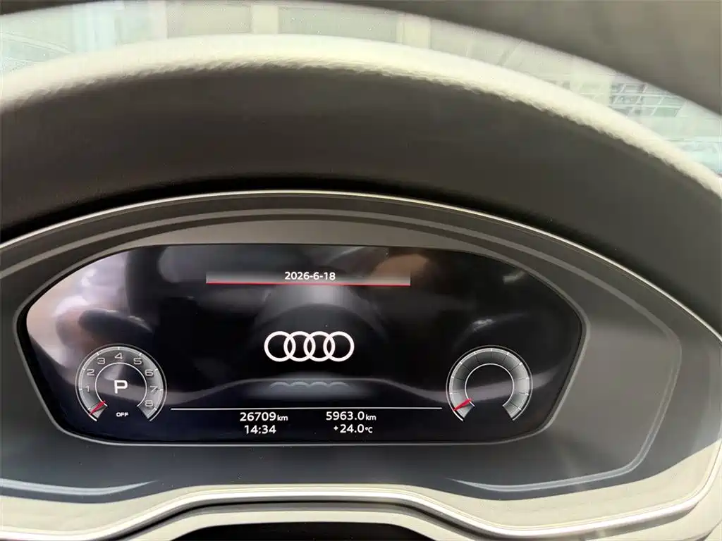 Audi A4L 2022 45 TFSI quattro