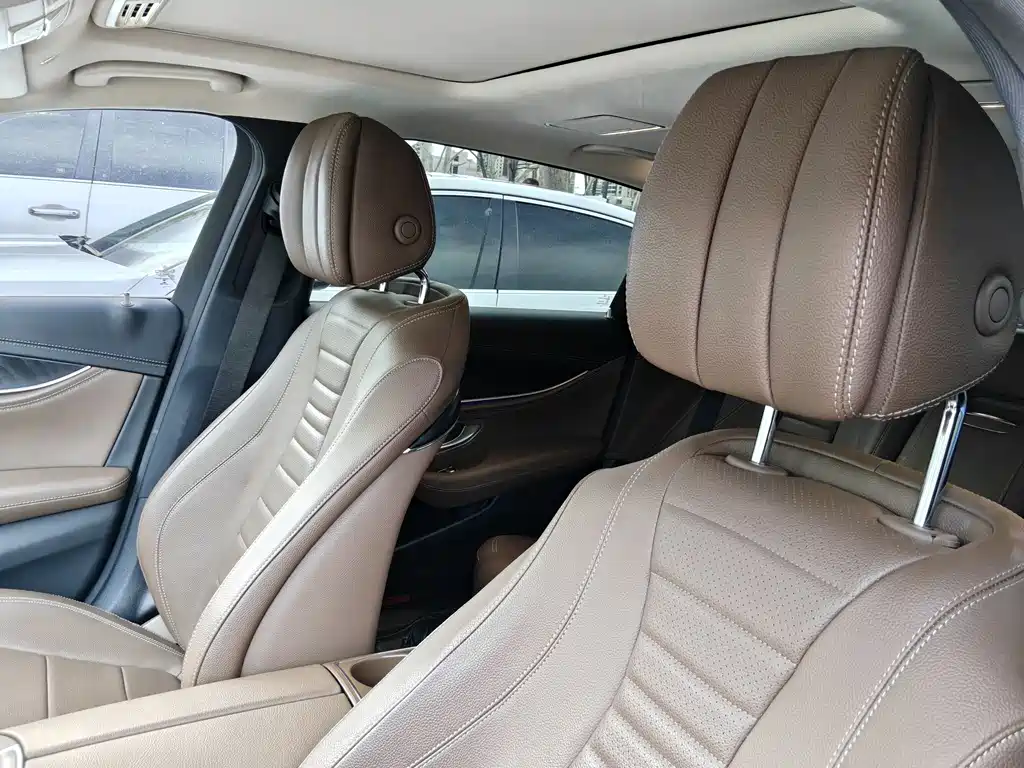 Mercedes-Benz E-Class E 2018 E 200 L Sport