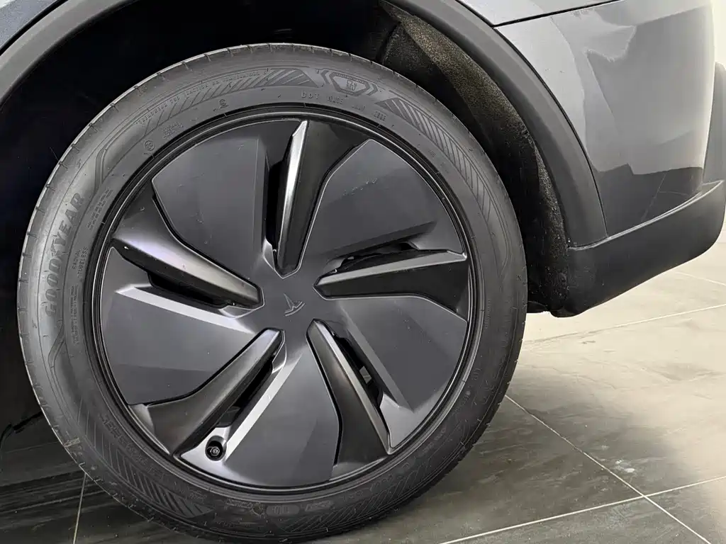 Tesla Model Y — фотографии объявления, Фото 14