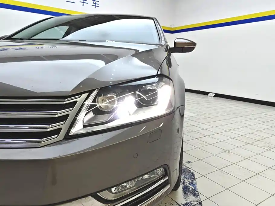 Volkswagen Magotan 2013 2.0TSI Luxury
