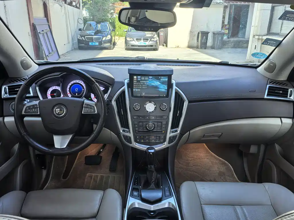 Cadillac SRX 2012 3.0L Luxury