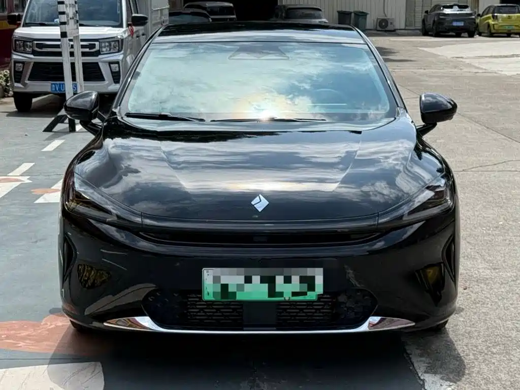 Baojun Очень приятно. — миниатюра 2