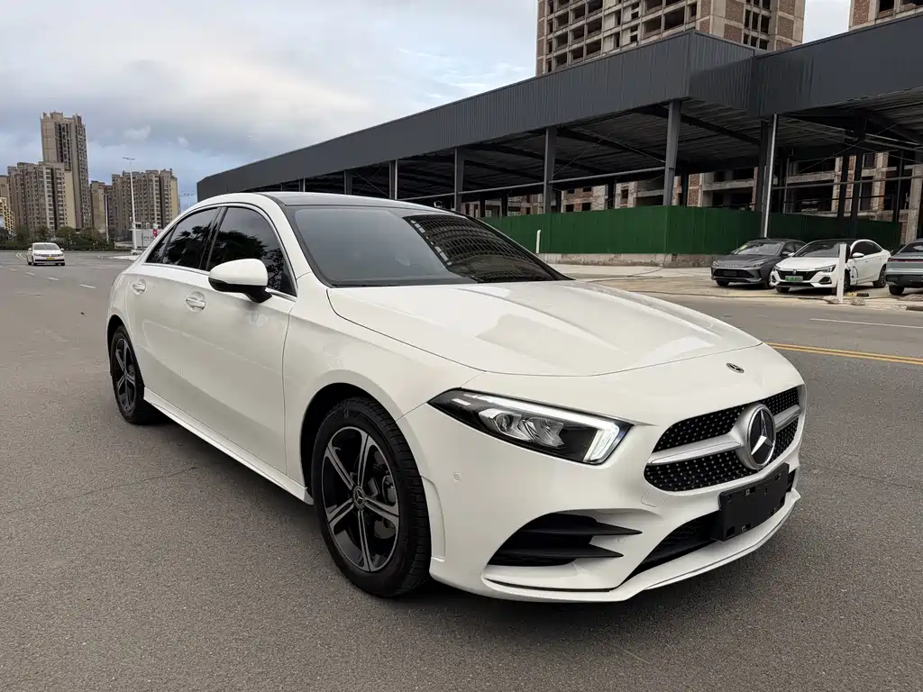 MERCEDES-BENZ  A CLASS