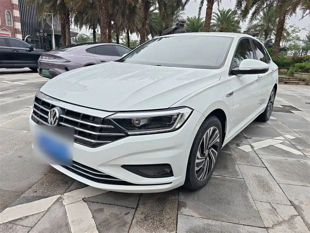 Volkswagen Sagitar 2022