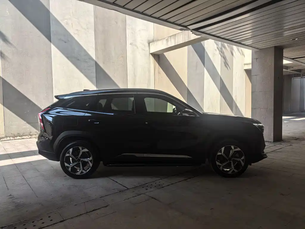 Geely Boyue L L 2024 1.5TD DCT Luxury
