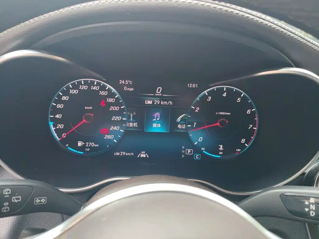 Mercedes-Benz GLC — миниатюра 7