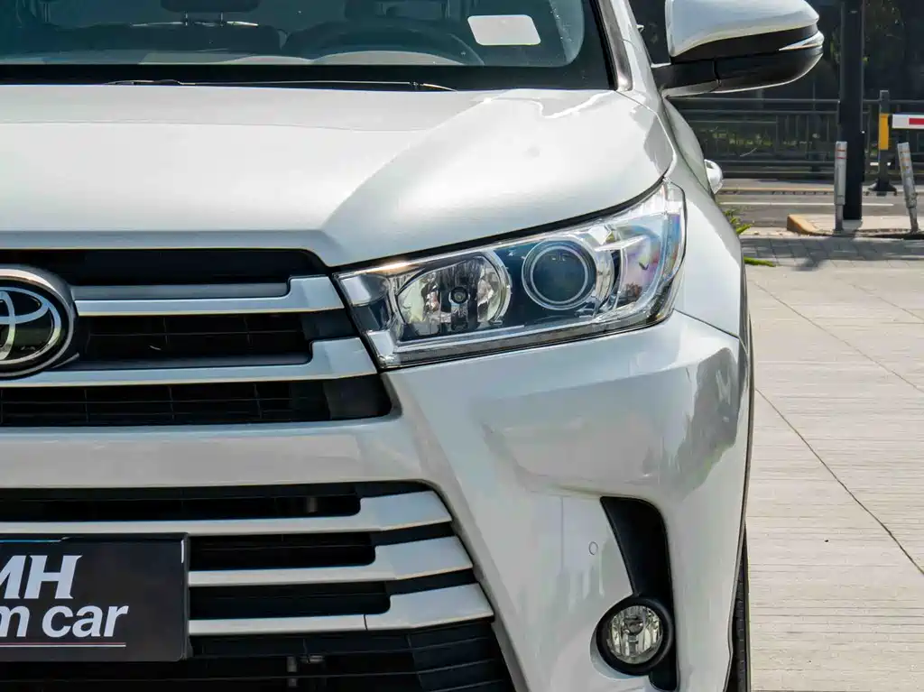 Toyota Highlander — миниатюра 3
