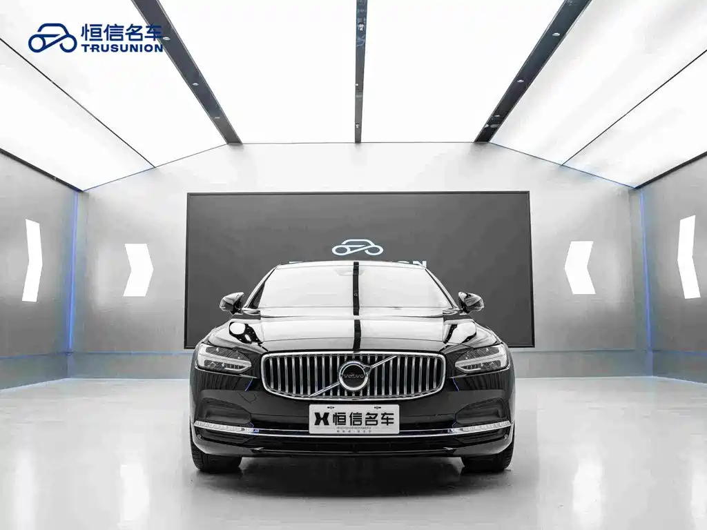 Volvo S90 — миниатюра 2