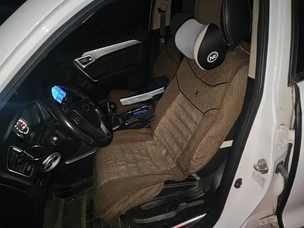 Geely Vision X6 — миниатюра 16