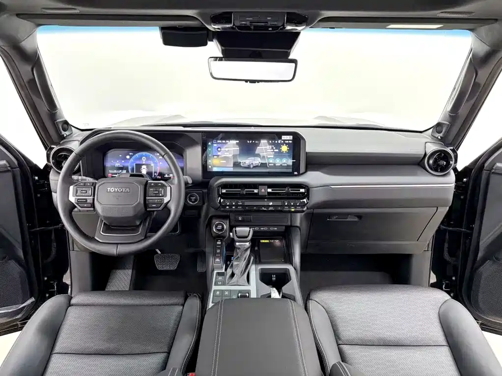 Toyota Prado — миниатюра 11