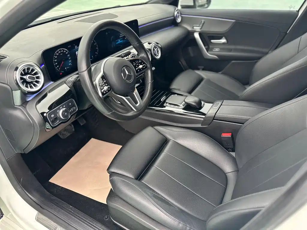 MERCEDES-BENZ A CLASS