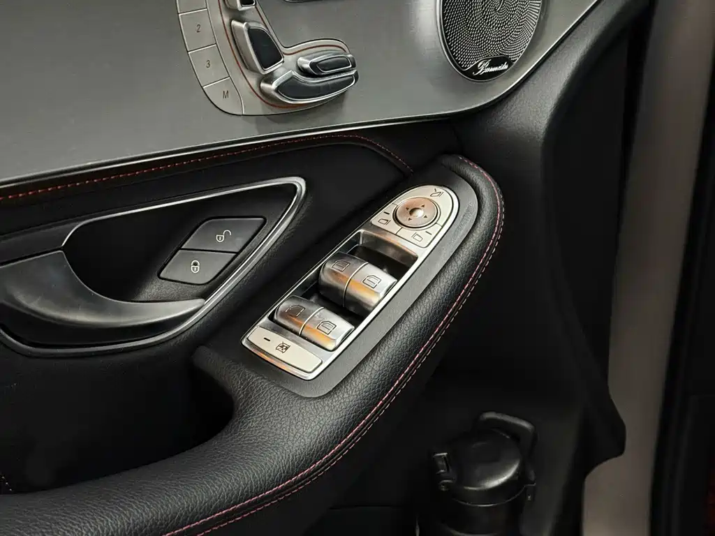 Mercedes-Benz GLC AMG — миниатюра 6