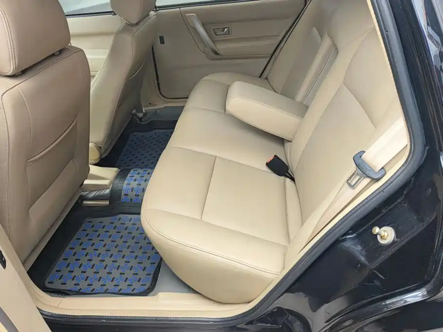 Volkswagen Santana Vista — миниатюра 11