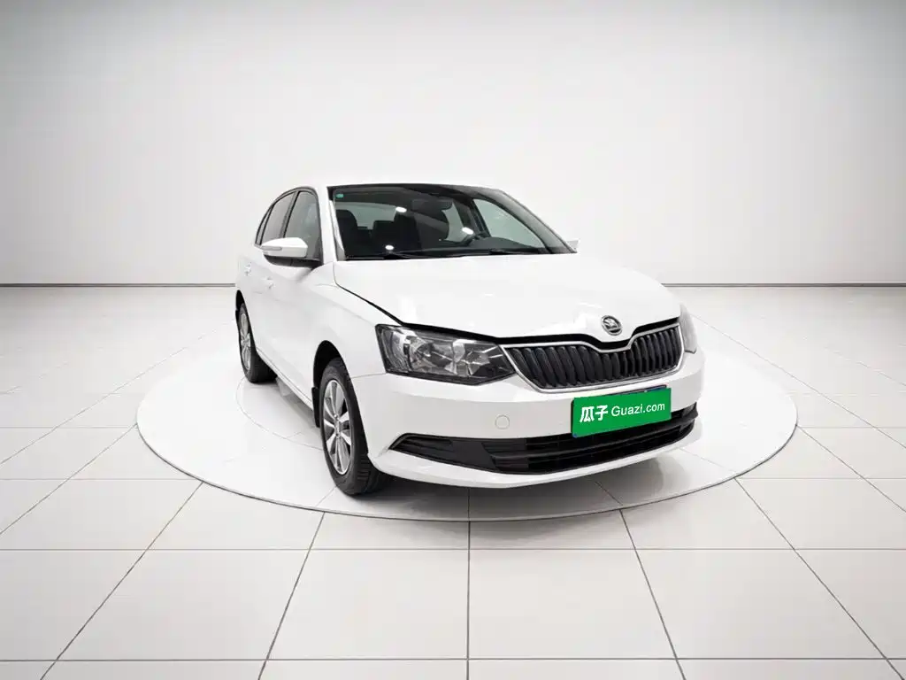 Skoda Fabia — миниатюра 3