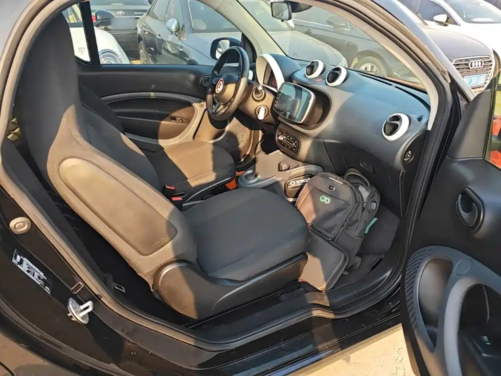 smart Smart Fortwo — миниатюра 25